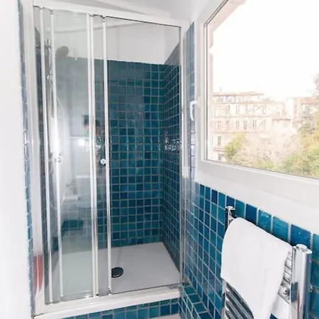 Magnifique Duplex Proche Cours Julien * Marseille